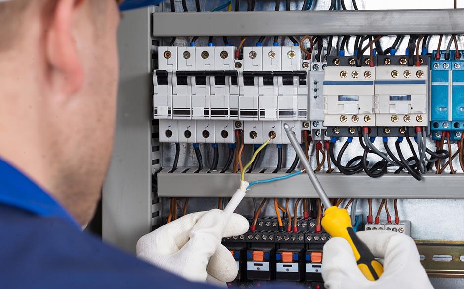 recherche électricien bâtiment Beynes